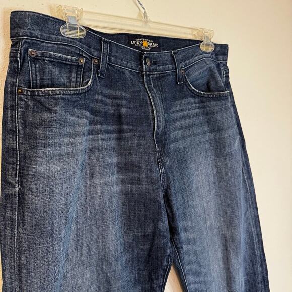 Lucky Brand Jeans Men's 36x30 Blue 429 Classic Straight Medium Wash Denim - Picture 3 of 11
